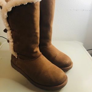 Gander mtn women boots size 9